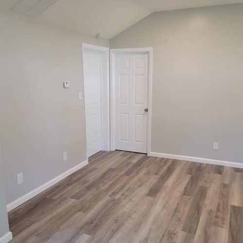 https://wwafoivymxhiaekkaivr.supabase.co/storage/v1/render/image/public/work_photos/0000b901-c78d-4043-8f99-abc11e5b1c02/image/c36cfc97-2292-462e-8524-86dc8a8b9192?width=500&height=500
