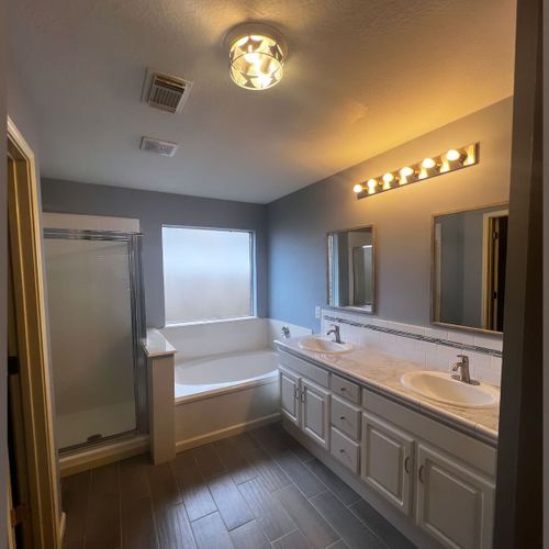 https://wwafoivymxhiaekkaivr.supabase.co/storage/v1/render/image/public/work_photos/0bacfeb9-d65d-4328-9945-8ff3d4931647/image/f53dd57d-eb08-4034-85fa-045d90727ac2?width=500&height=500