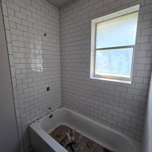 https://wwafoivymxhiaekkaivr.supabase.co/storage/v1/render/image/public/work_photos/0d0ea87e-e7f6-4f21-a787-c8a544fe20e4/image/72fb8821-0ba3-4659-88bb-1b16386b633b?width=500&height=500
