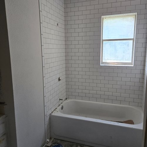 https://wwafoivymxhiaekkaivr.supabase.co/storage/v1/render/image/public/work_photos/0d0ea87e-e7f6-4f21-a787-c8a544fe20e4/image/81f8291d-41ea-4692-8a12-91fda4af9f65?width=500&height=500