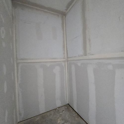 https://wwafoivymxhiaekkaivr.supabase.co/storage/v1/render/image/public/work_photos/0d0ea87e-e7f6-4f21-a787-c8a544fe20e4/image/c52f50eb-748b-4ed3-b714-dad1f6c614b7?width=500&height=500