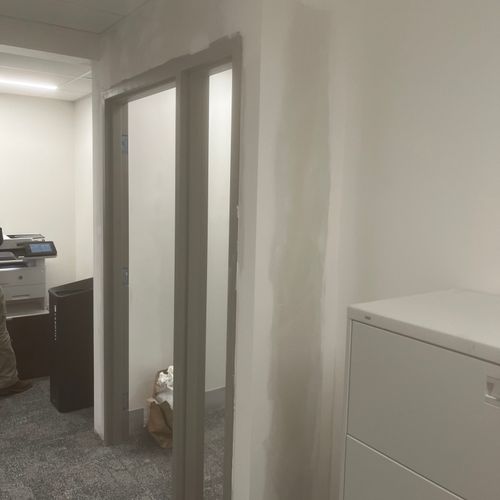 https://wwafoivymxhiaekkaivr.supabase.co/storage/v1/render/image/public/work_photos/1ea79e65-c77a-4445-9926-61500ebf7997/image/c882a69b-3f4e-4434-b548-9f314d01f55b?width=500&height=500