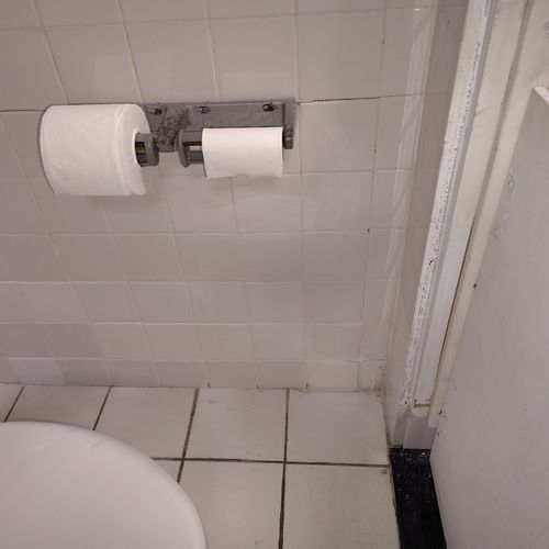https://wwafoivymxhiaekkaivr.supabase.co/storage/v1/render/image/public/work_photos/4d3e4a49-674d-4d35-bf2e-13e483c5490f/image/2a37cf38-f0d5-4dca-8934-6903669ff831?width=500&height=500