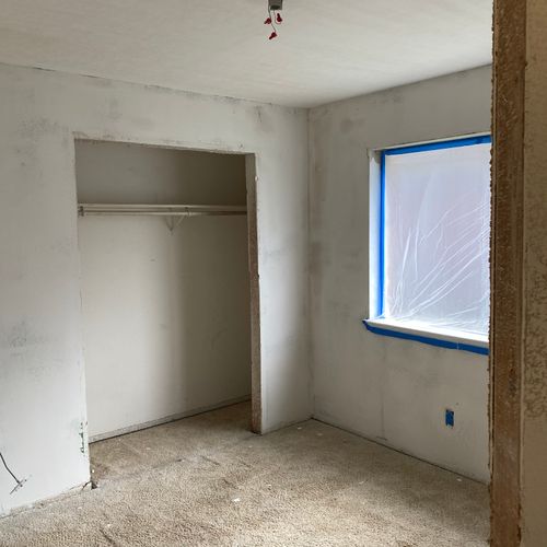https://wwafoivymxhiaekkaivr.supabase.co/storage/v1/render/image/public/work_photos/7bb8897d-27f8-473f-b2c2-11f1fbabb27d/image/88e4f067-1b5b-4208-8224-4df5afe74d80?width=500&height=500