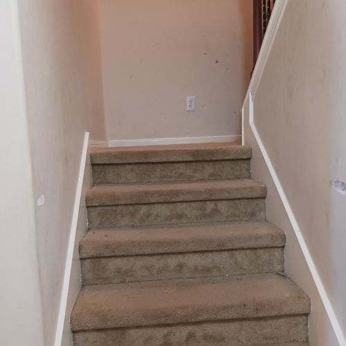 https://wwafoivymxhiaekkaivr.supabase.co/storage/v1/render/image/public/work_photos/7fa97f34-79ae-4357-8295-3ed40abbf330/image/8aa786ef-8d1e-4060-ae38-5a76b0e062ec?width=500&height=500