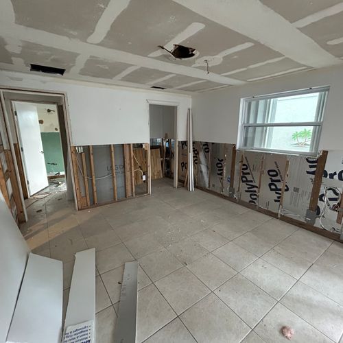 https://wwafoivymxhiaekkaivr.supabase.co/storage/v1/render/image/public/work_photos/95861244-dc96-4e04-a74e-152b843f7b13/image/2eba9aad-5753-45e4-a4dd-a99c902f9975?width=500&height=500