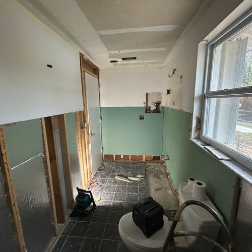 https://wwafoivymxhiaekkaivr.supabase.co/storage/v1/render/image/public/work_photos/95861244-dc96-4e04-a74e-152b843f7b13/image/5a0a0b1b-6dda-4527-a96d-ce3b383f62c2?width=500&height=500