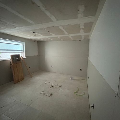 https://wwafoivymxhiaekkaivr.supabase.co/storage/v1/render/image/public/work_photos/95861244-dc96-4e04-a74e-152b843f7b13/image/657c8282-c8e9-4de7-bca0-7f12d9d7f21d?width=500&height=500
