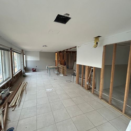https://wwafoivymxhiaekkaivr.supabase.co/storage/v1/render/image/public/work_photos/95861244-dc96-4e04-a74e-152b843f7b13/image/66489407-53e9-47e6-9820-24c116dad611?width=500&height=500