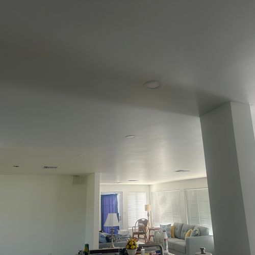 https://wwafoivymxhiaekkaivr.supabase.co/storage/v1/render/image/public/work_photos/95861244-dc96-4e04-a74e-152b843f7b13/image/6795ab78-abbf-4f77-880d-0718dc59f690?width=500&height=500