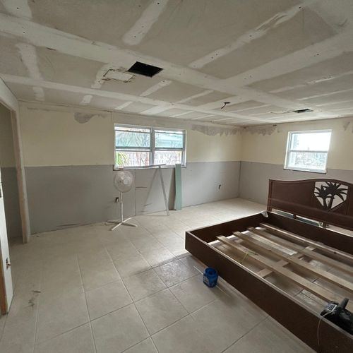 https://wwafoivymxhiaekkaivr.supabase.co/storage/v1/render/image/public/work_photos/95861244-dc96-4e04-a74e-152b843f7b13/image/922efea4-dca8-4c01-bcc5-2b26209b546a?width=500&height=500