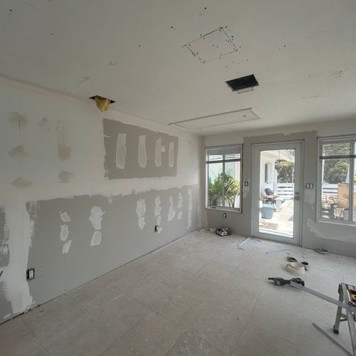 https://wwafoivymxhiaekkaivr.supabase.co/storage/v1/render/image/public/work_photos/95861244-dc96-4e04-a74e-152b843f7b13/image/bad7717b-de48-47b3-a2e2-22648058df2b?width=500&height=500
