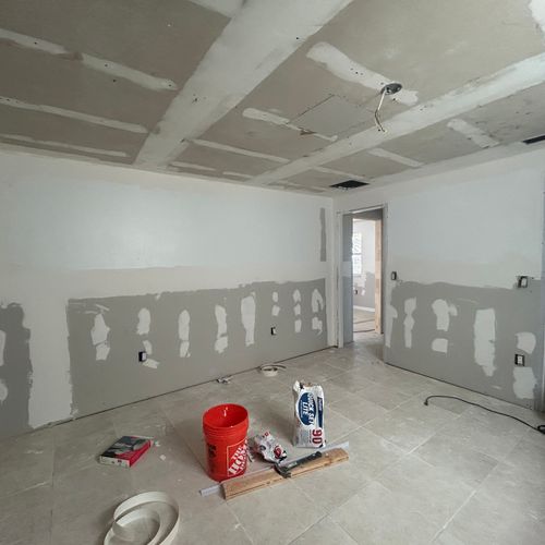 https://wwafoivymxhiaekkaivr.supabase.co/storage/v1/render/image/public/work_photos/95861244-dc96-4e04-a74e-152b843f7b13/image/bfaf09e4-8f82-4d20-9638-6bf9a780c18c?width=500&height=500