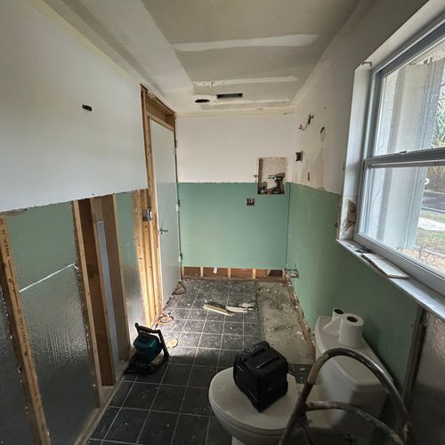 https://wwafoivymxhiaekkaivr.supabase.co/storage/v1/render/image/public/work_photos/95861244-dc96-4e04-a74e-152b843f7b13/image/e9a66092-547a-4d4e-bfb0-43197e0249bb?width=500&height=500