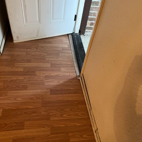 https://wwafoivymxhiaekkaivr.supabase.co/storage/v1/render/image/public/work_photos/9f6e7c9f-52cc-4c74-a737-3046c226f96b/image/767d7ad2-d3a7-4a0b-b362-d0395c9179e9?width=500&height=500