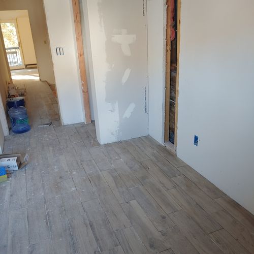 https://wwafoivymxhiaekkaivr.supabase.co/storage/v1/render/image/public/work_photos/a3cd14c7-c445-4fea-9543-0015cea4236b/image/006f01ba-e514-4a53-9611-700eb42b7e59?width=500&height=500