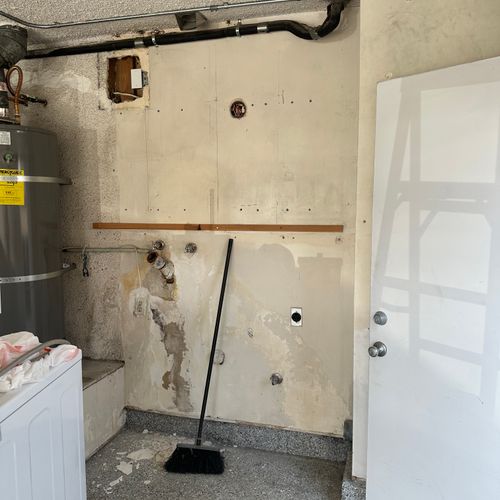 https://wwafoivymxhiaekkaivr.supabase.co/storage/v1/render/image/public/work_photos/b4d2c0cb-52c2-4e44-8b70-4a2d231f0dfd/image/c1be7836-a9d9-493b-ae62-42e7c2ef30e3?width=500&height=500