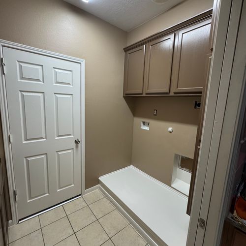 https://wwafoivymxhiaekkaivr.supabase.co/storage/v1/render/image/public/work_photos/ccffb038-809f-44b7-b8b0-01028be9a7e2/image/0eeb34d5-7ab7-4e7c-aba5-c7ec15230ff8?width=500&height=500