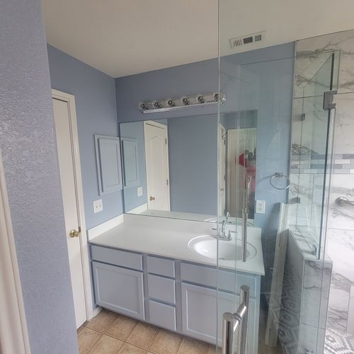 https://wwafoivymxhiaekkaivr.supabase.co/storage/v1/render/image/public/work_photos/d58a51df-c1f4-4a1f-8679-9dfcbdc0ca23/image/f5fd541a-b79f-4d45-8437-fffe7da9ff29?width=500&height=500