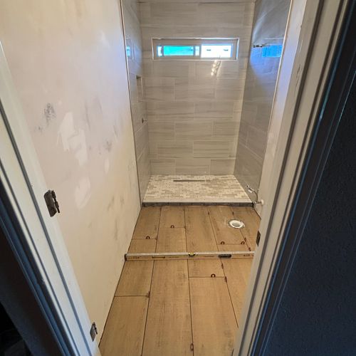 https://wwafoivymxhiaekkaivr.supabase.co/storage/v1/render/image/public/work_photos/d58a51df-c1f4-4a1f-8679-9dfcbdc0ca23/image/f698b5b5-8e10-4179-8d7f-fbee72754d47?width=500&height=500