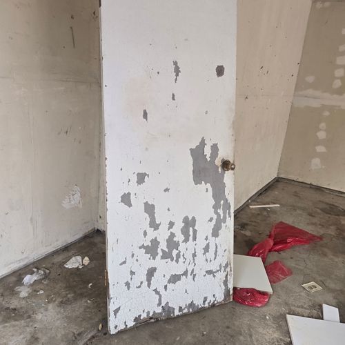 https://wwafoivymxhiaekkaivr.supabase.co/storage/v1/render/image/public/work_photos/fc32d161-b636-409f-ba5b-8190cbebea13/image/f9f27322-54e4-4e88-ba20-763c223e0175?width=500&height=500